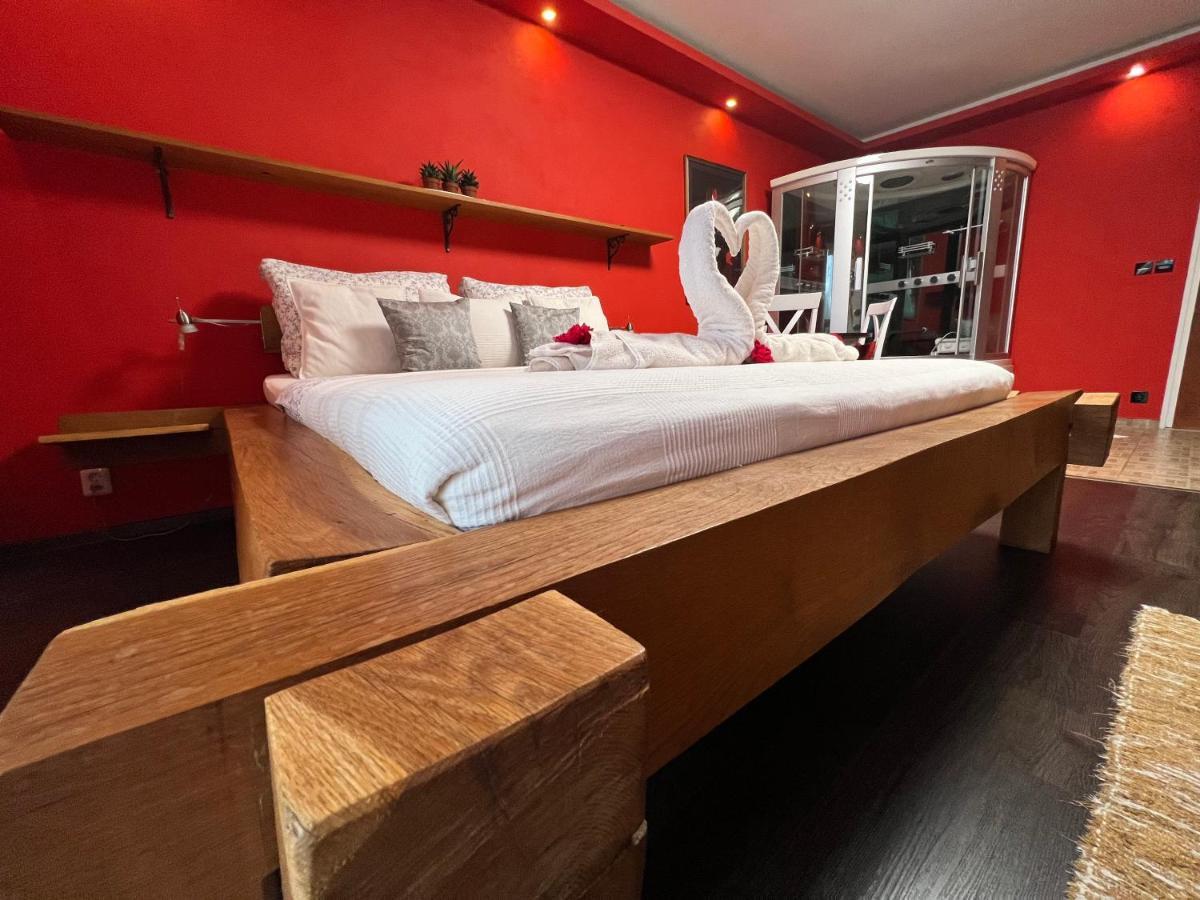Privat Adriana Apartment Kremnica Ngoại thất bức ảnh