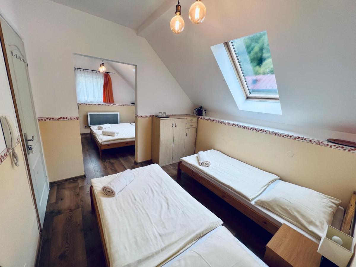 Privat Adriana Apartment Kremnica Ngoại thất bức ảnh