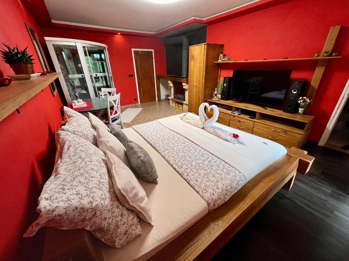 Privat Adriana Apartment Kremnica Ngoại thất bức ảnh