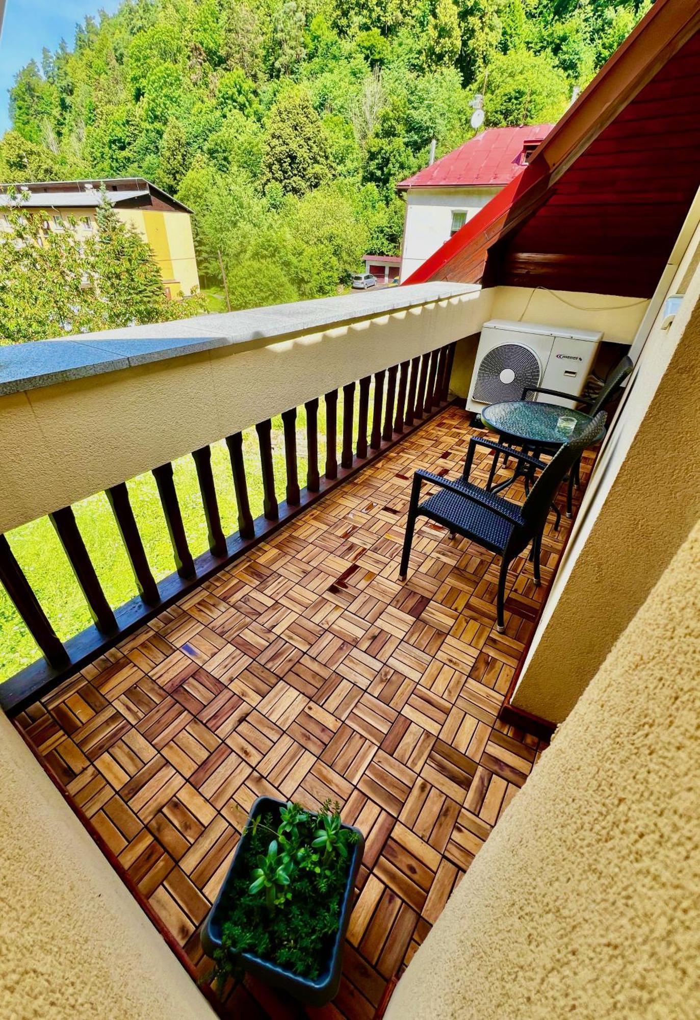 Privat Adriana Apartment Kremnica Ngoại thất bức ảnh